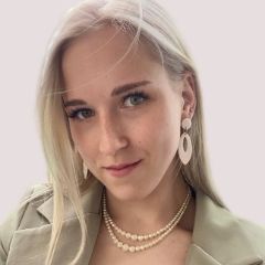 Тютчева Анна